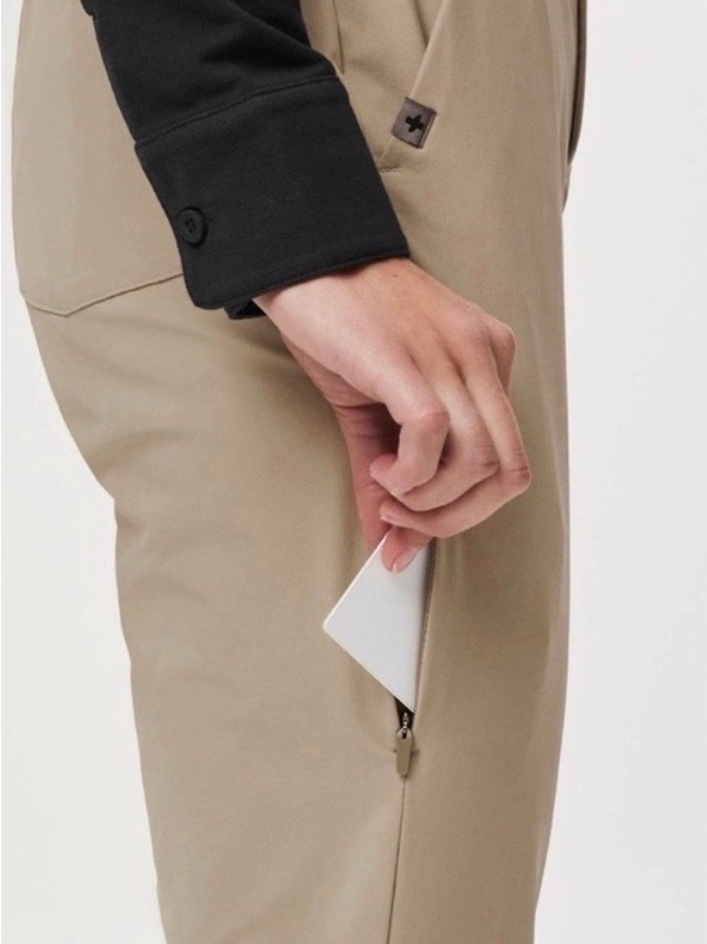 NWT FIGS Scrub Skinny/Slim Trousers In Tan - Picture 5 of 10